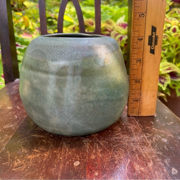 Artisan Pottery Assymetrical Round Vase - Picture 7 of 9